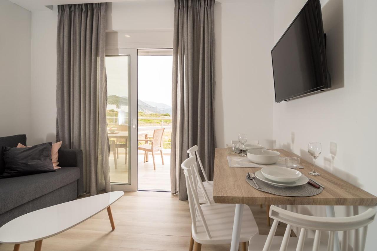 Allview Apartments Palaiochora Dış mekan fotoğraf