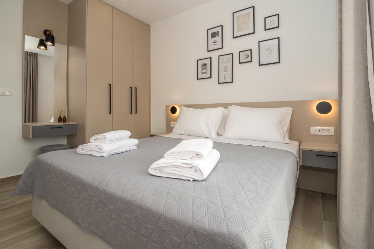 Allview Apartments Palaiochora Dış mekan fotoğraf