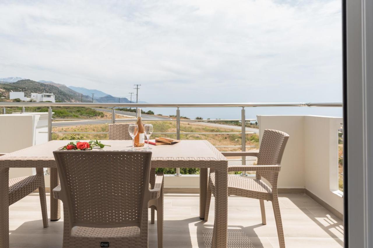 Allview Apartments Palaiochora Dış mekan fotoğraf