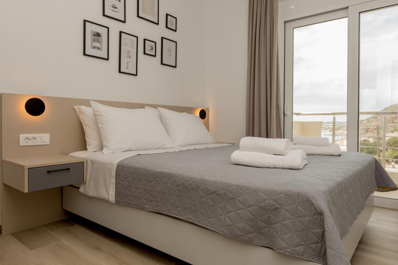 Allview Apartments Palaiochora Dış mekan fotoğraf