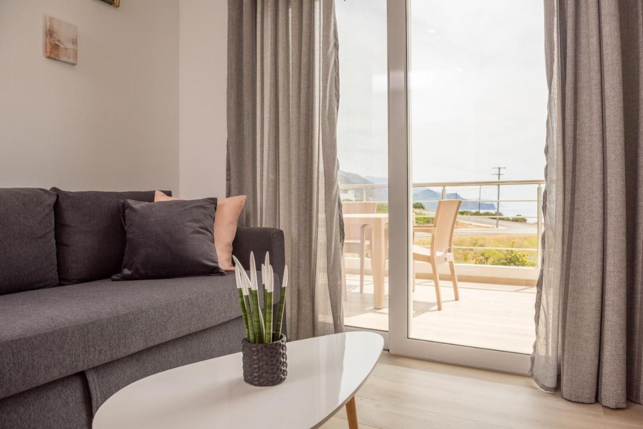 Allview Apartments Palaiochora Dış mekan fotoğraf