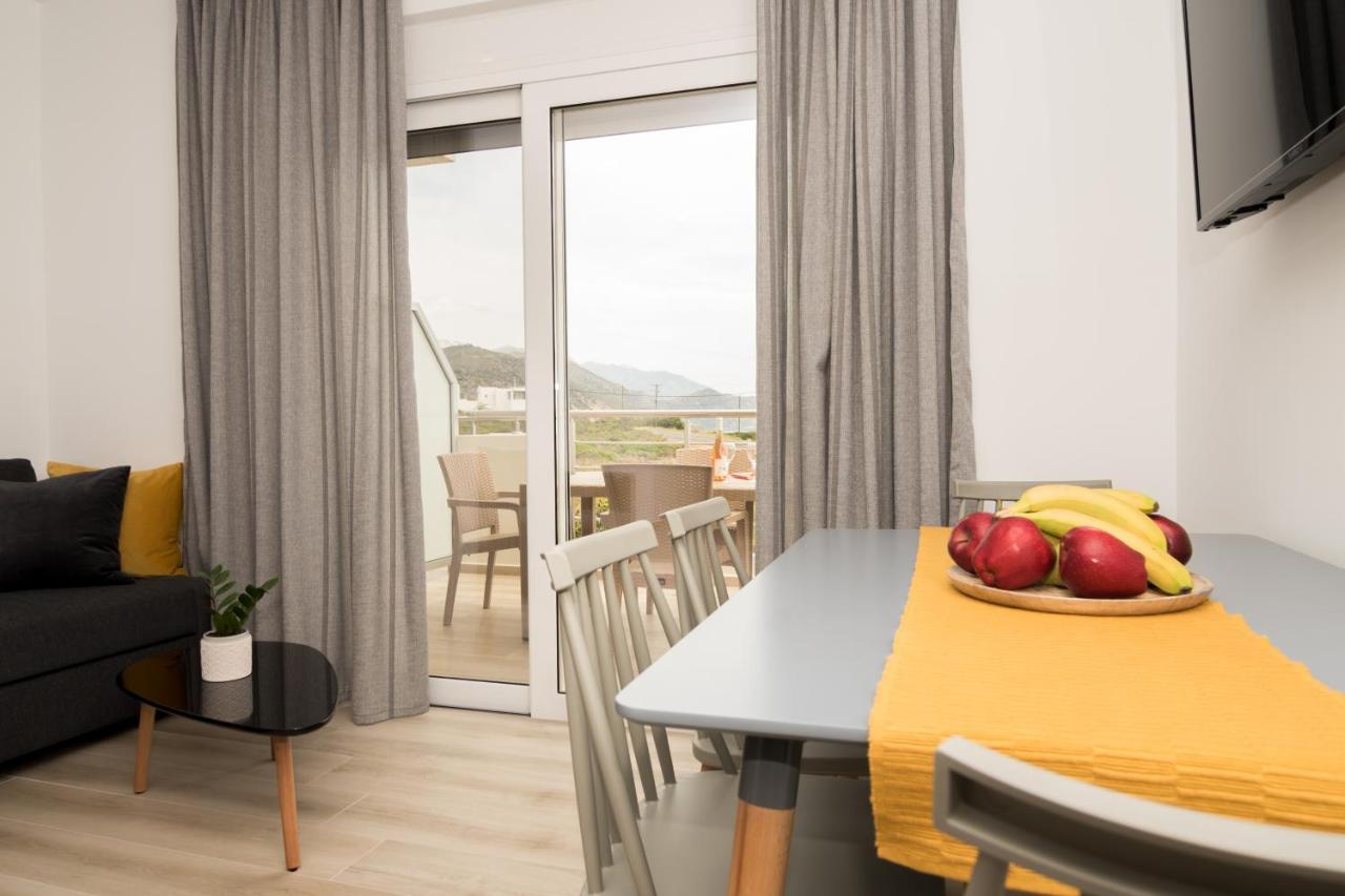 Allview Apartments Palaiochora Dış mekan fotoğraf