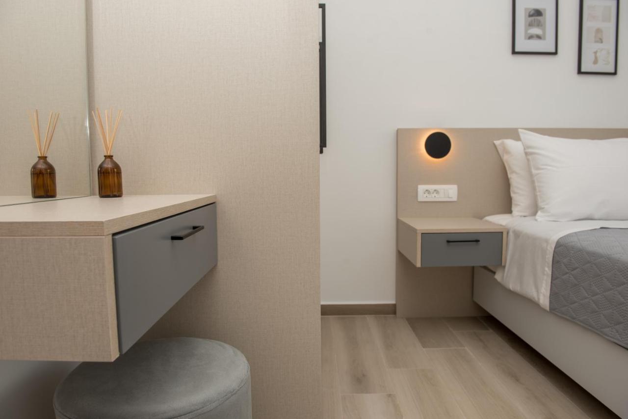 Allview Apartments Palaiochora Dış mekan fotoğraf