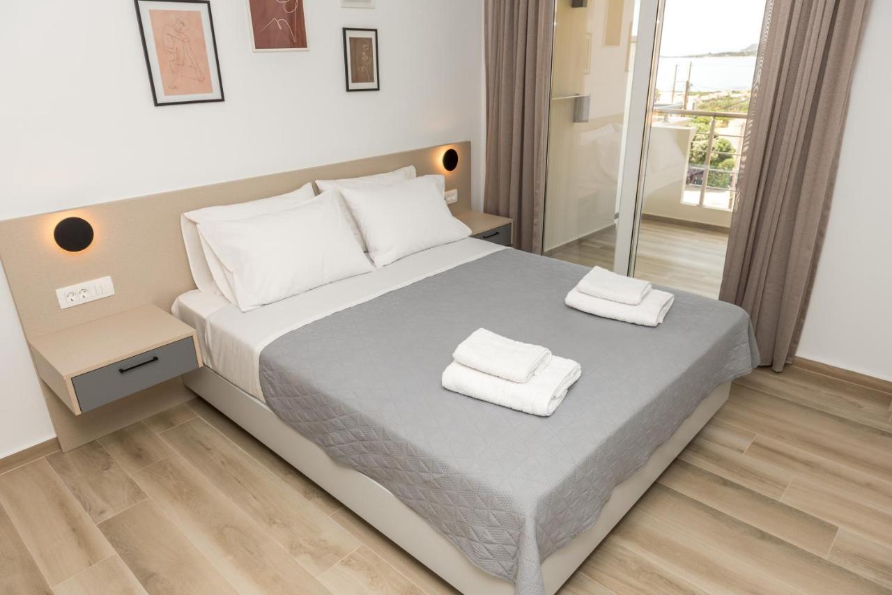 Allview Apartments Palaiochora Dış mekan fotoğraf