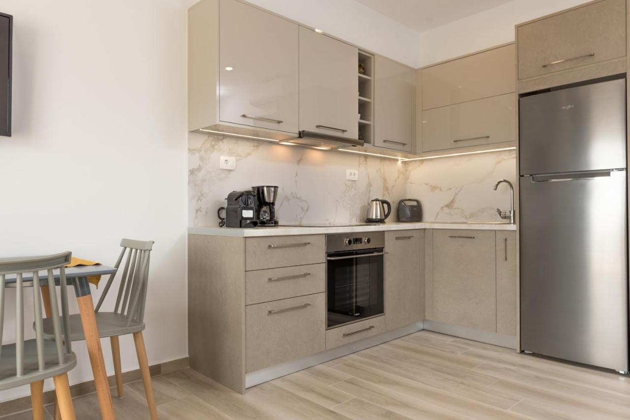 Allview Apartments Palaiochora Dış mekan fotoğraf