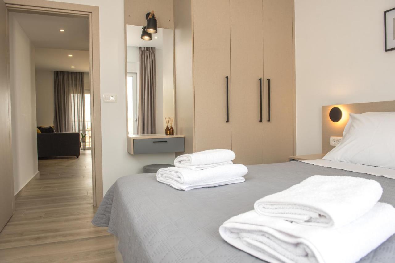 Allview Apartments Palaiochora Dış mekan fotoğraf